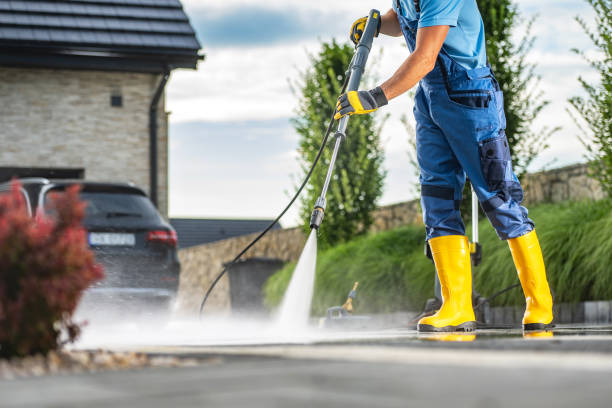 Best Soft Washing  in Oak Trail Shores, TX