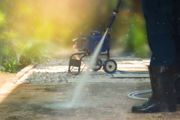 Best Roof Washing  in Oak Trail Shores, TX